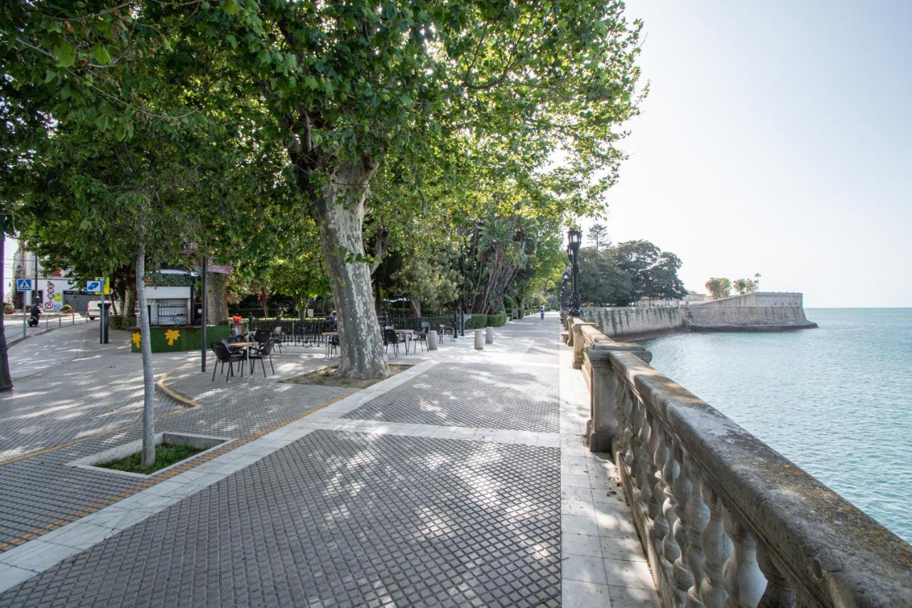Apartamento El Meridiano De Cadice Esterno foto